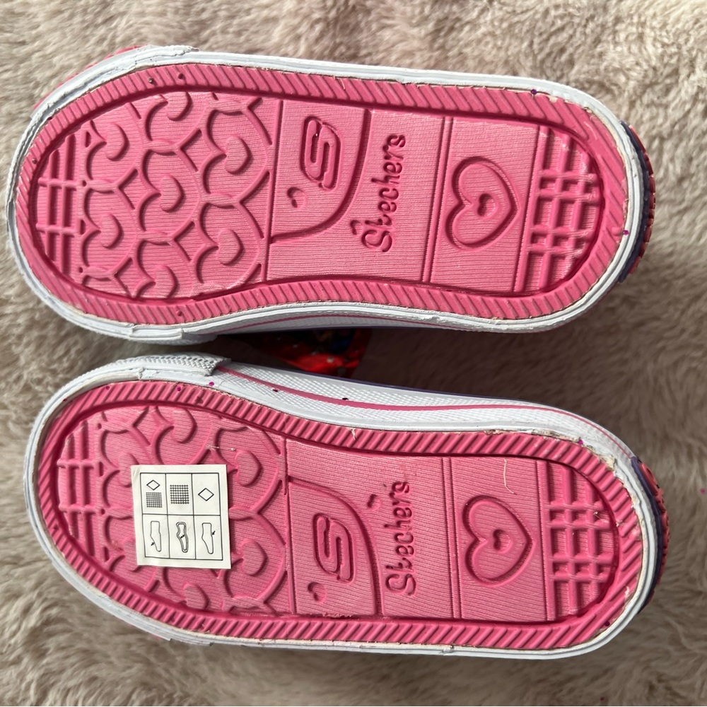 Brand new girls size 5 Twinkle toes from Skechers - Picture 5 of 7